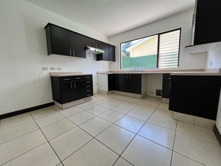 *Venta de casa 4 Dormitorios en Terravista Km 16.5 Carr. a Olmeca* - 3