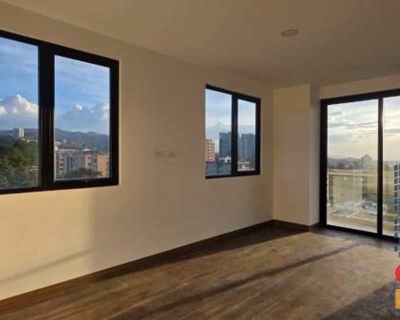 Apartamento en Venta, Zona 15 (V10114)