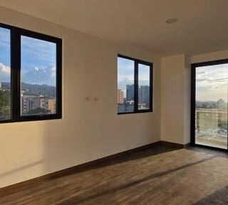 Apartamento en Venta, Zona 15 (V10114)
