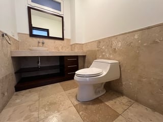 *Alquier amplio apartamento 2 niveles Quinta  Avenida, Zona 14* - 5