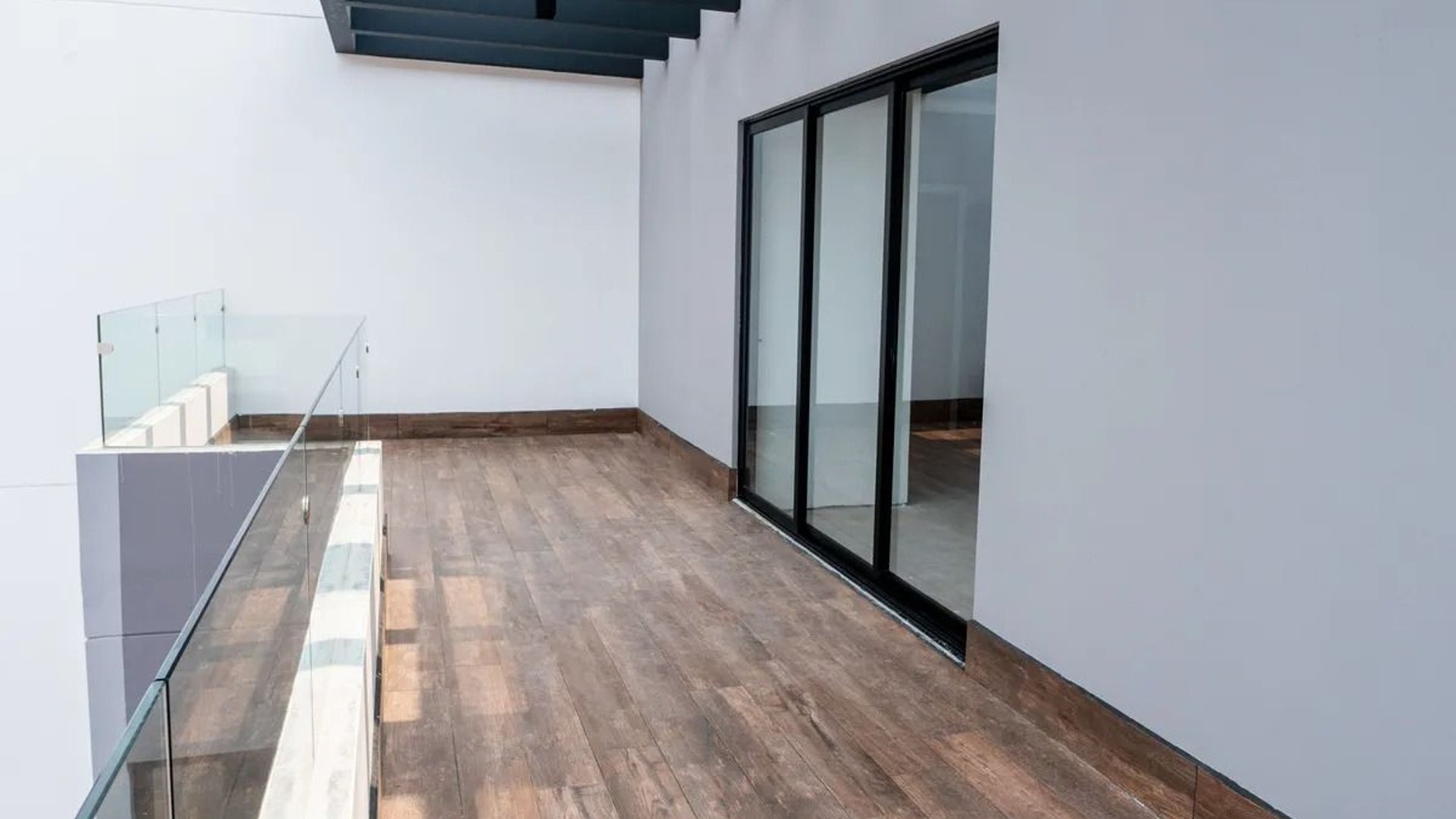 Oficina en VENTA en Sector exclusivo de Zona 14