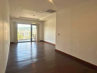 📍 APARTAMENTO EN ALQUILER – EDIFICIO TADEUS | ZONA 14 - 5