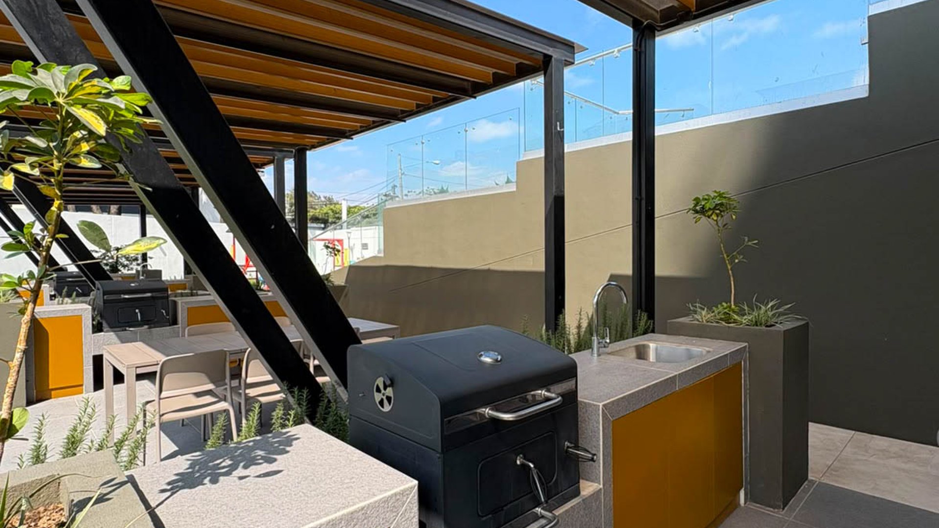 APARTAMENTO EN RENTA EN ZONA 11 MARISCAL - Miniatura 21