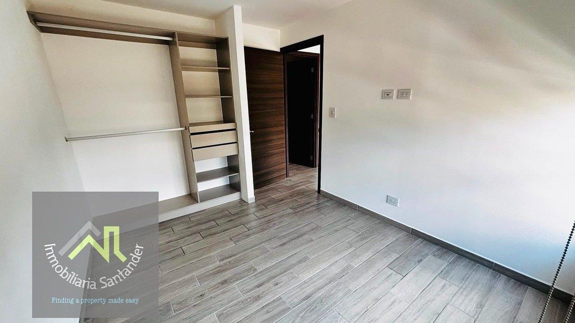 Apartamento en Venta en Parque Diez, Zona 10 - Miniatura 11