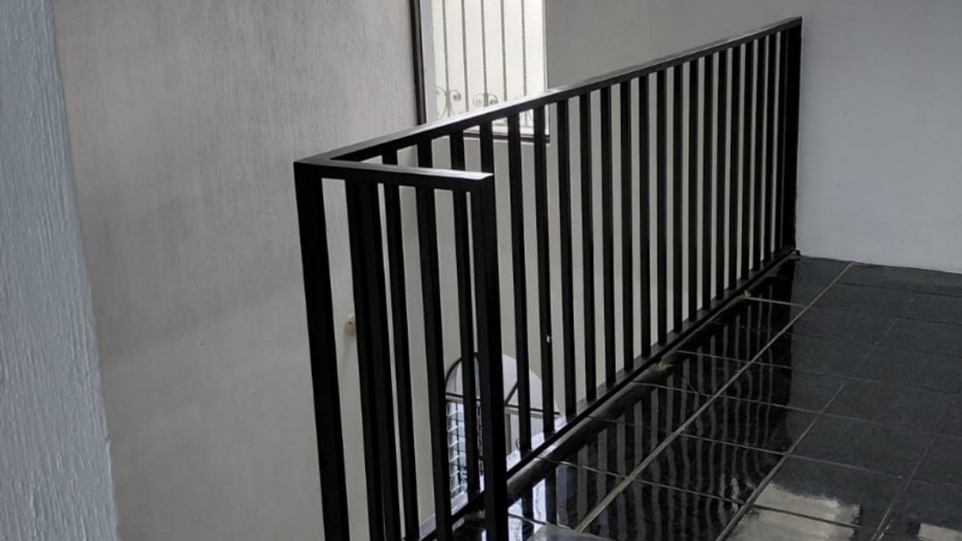 Vendo Casa en Colonia Colegio de Maestros  Zona 17 - Miniatura 5