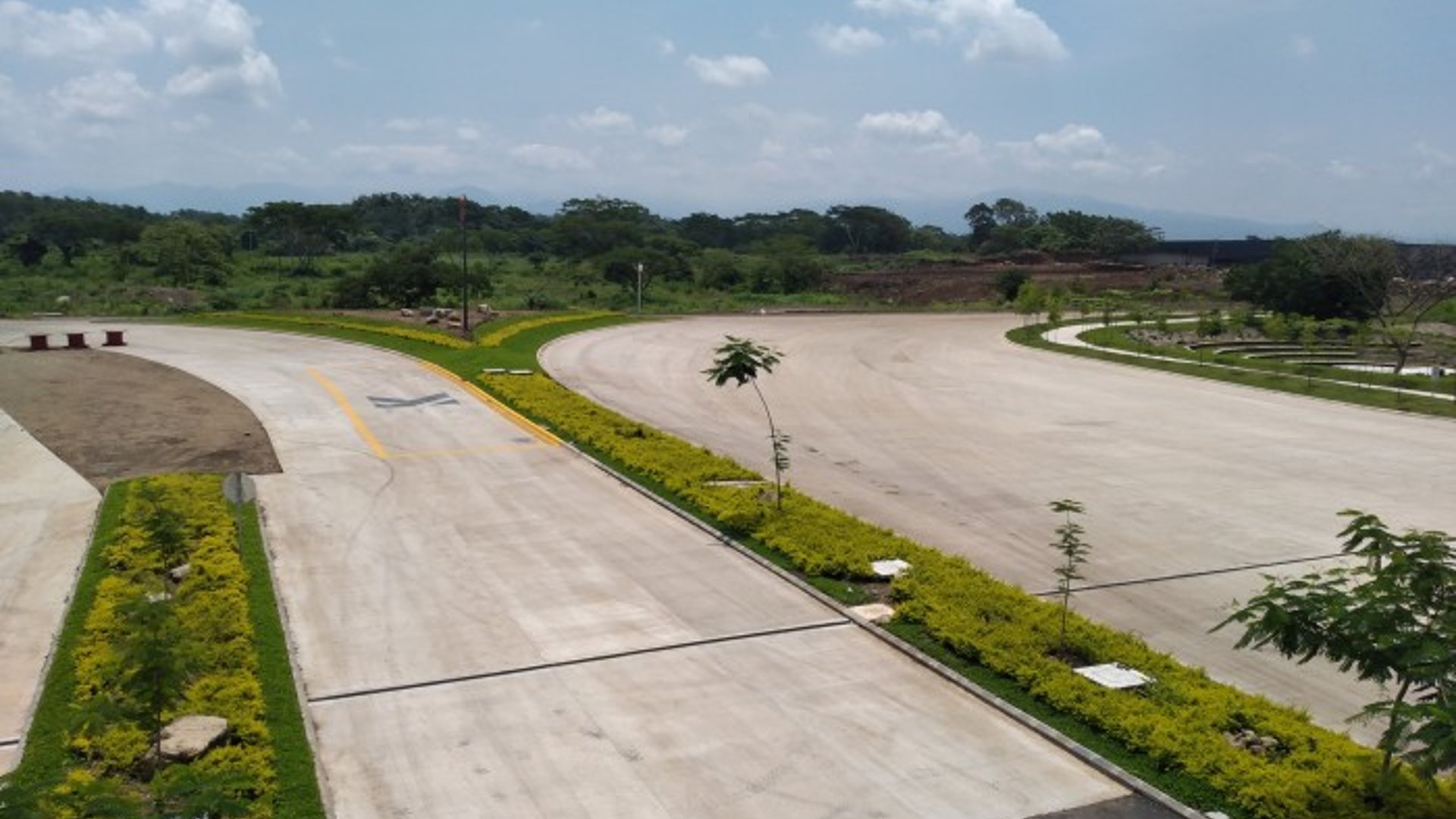 CityMax Antigua Vende Terreno Industrial en zona Franca - Miniatura 2