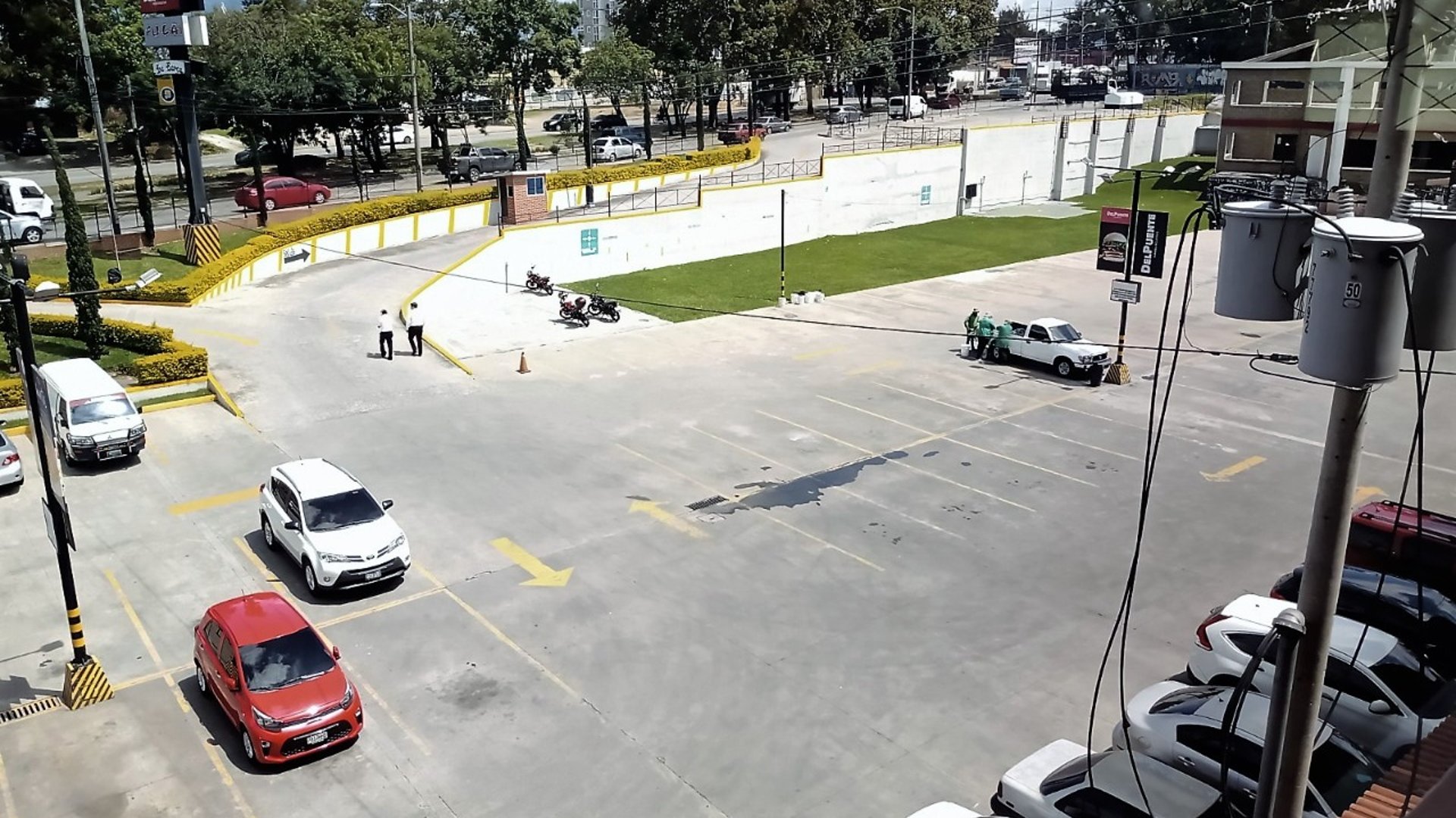 Edificio en renta en Plaza Canada Zona 12 - Miniatura 5