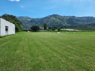 TERRENO EN VENTA – AMATITLÁN 📍 Circunvalación del Lago | Frente a asfalto - 3