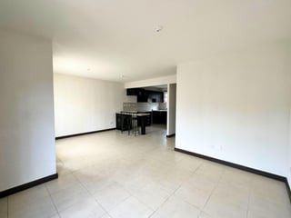 CASA EN VENTA O RENTA – LA FORET DE ARRAZOLA | FRAIJANES - Image 6