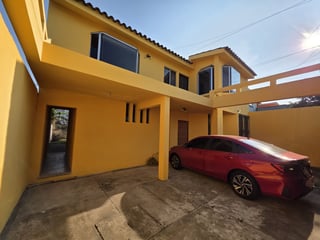 Casa en Venta en Rescidencial Pinares San Cristóbal - Image 2
