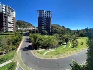 ACANTOS DE CAYALA/ Apartamento en Venta para Inversión zona 16 - Image 32