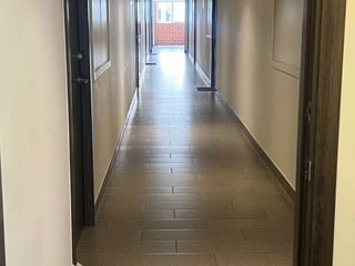 APARTAMENTO AMUEBLADO EN RENTA ZONA 10 - Image 10