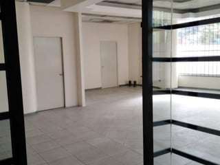 Local Comercial en Venta Avenida Petapa Zona 12 - 3