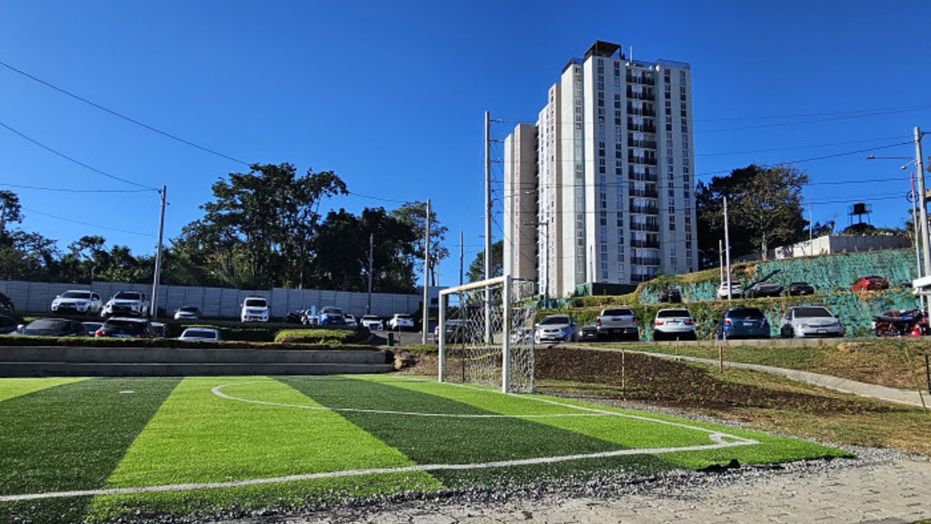 Apartamento Económico en Venta en Zona 10 Mixco