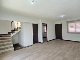 Casa en Renta Condado Florenza en San José Pinula - 2