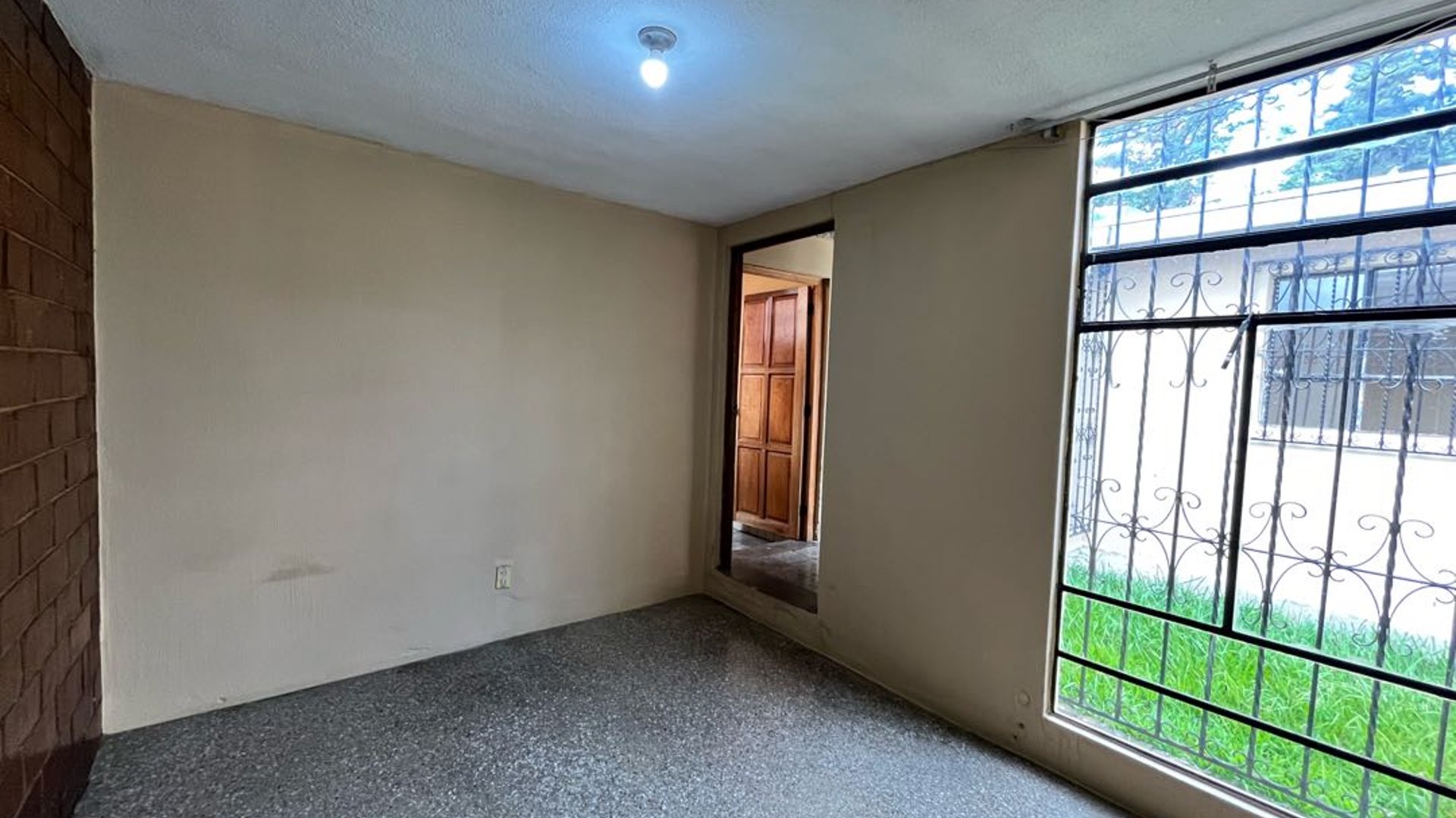 Casa en Venta, Loma Linda, Zona 11 - Miniatura 6