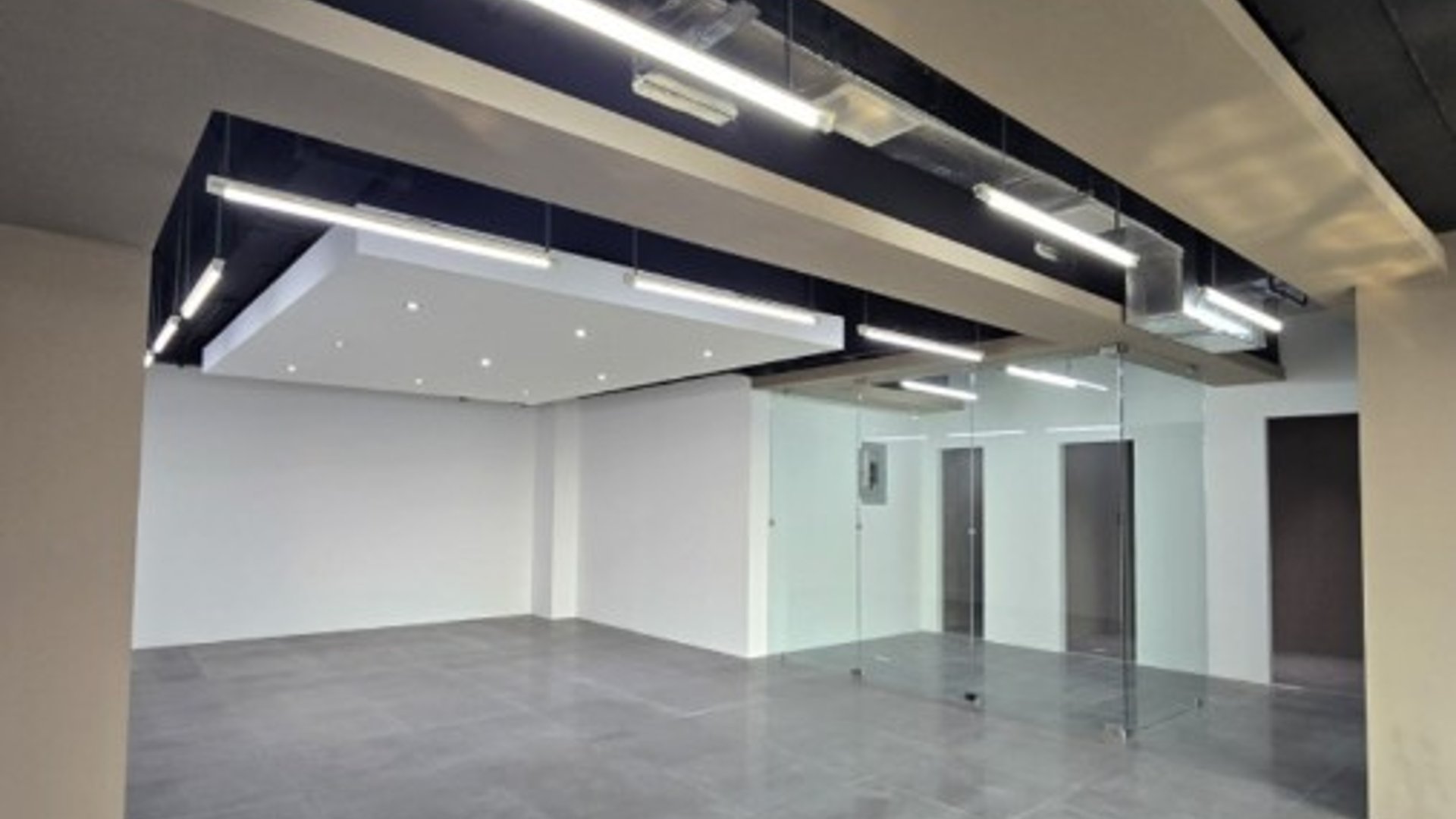 Oficinas en venta en Europlaza zona 14 Ref-5644 - Miniatura 7