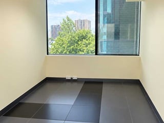 OFICINA REMODELADA EN VENTA 📍 Edificio Europlaza, Zona 14 - 3