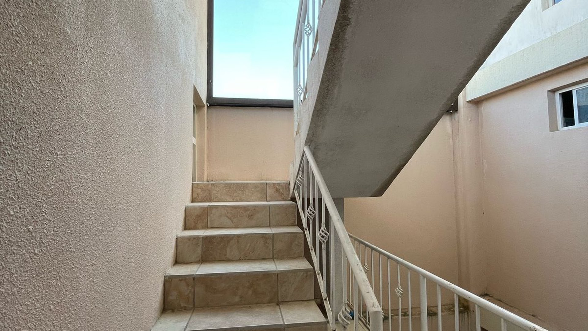 CASA EN RESIDENCIALES LOS OLIVOS ZONA 18 - Miniatura 15