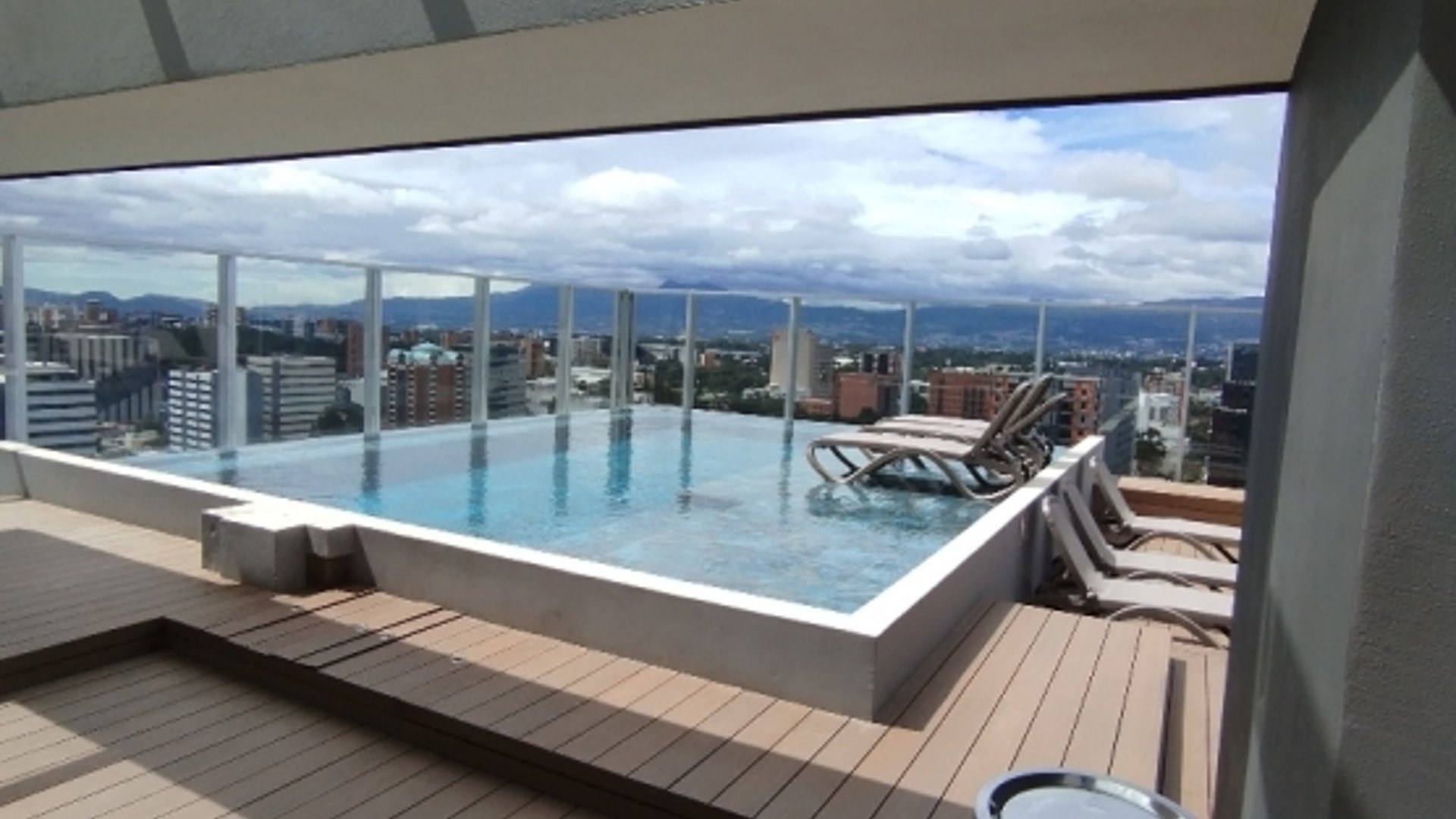 Apartamento en Venta, Zona 10 (V9998) - Miniatura 12