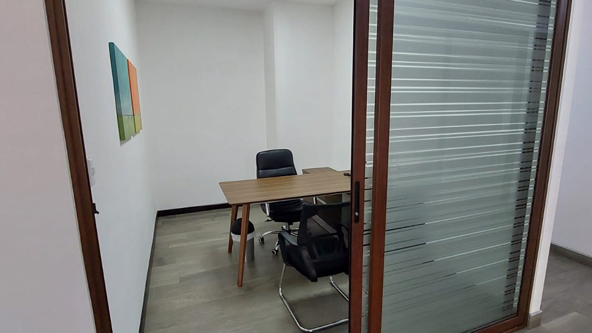 Alquilo Oficinas Virtuales Zona 16 Ciudad Cayala  - Miniatura 6