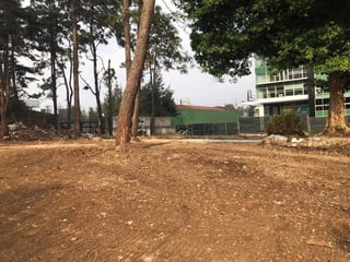 Alquiler de terreno al lado de edificio scena, CES - 2