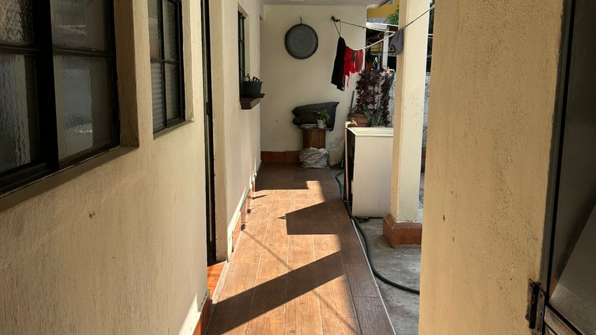 Propiedad en venta con potencial residencial para inversionistas I Zona 11 - Miniatura 4