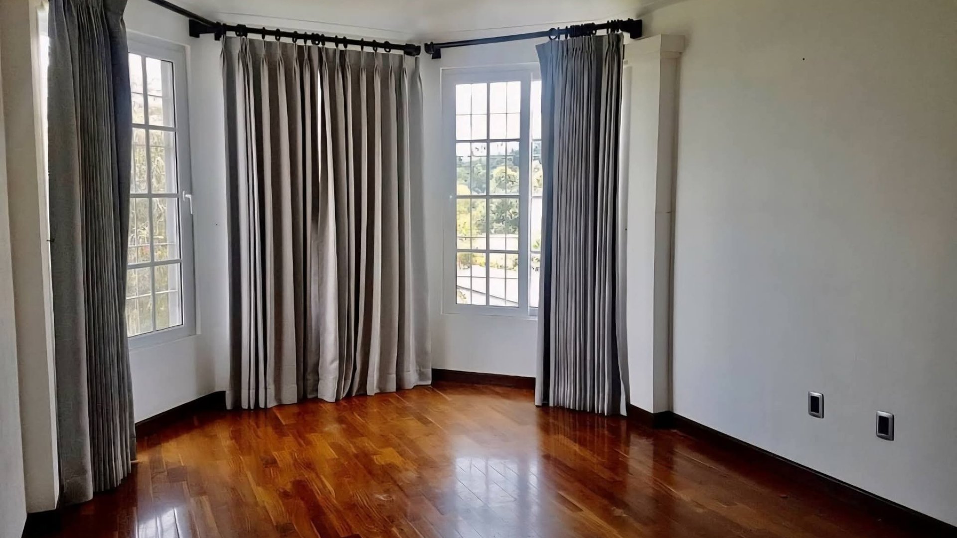 Espectacular casa en venta zona 16, La montaña. - Miniatura 12