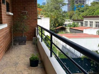 APARTAMENTO EN VENTA 📍 Edificio Cero Diez, Zona 15 VH2 - 4