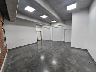 Ofibodega en Renta Condado Naranjo - Image 7