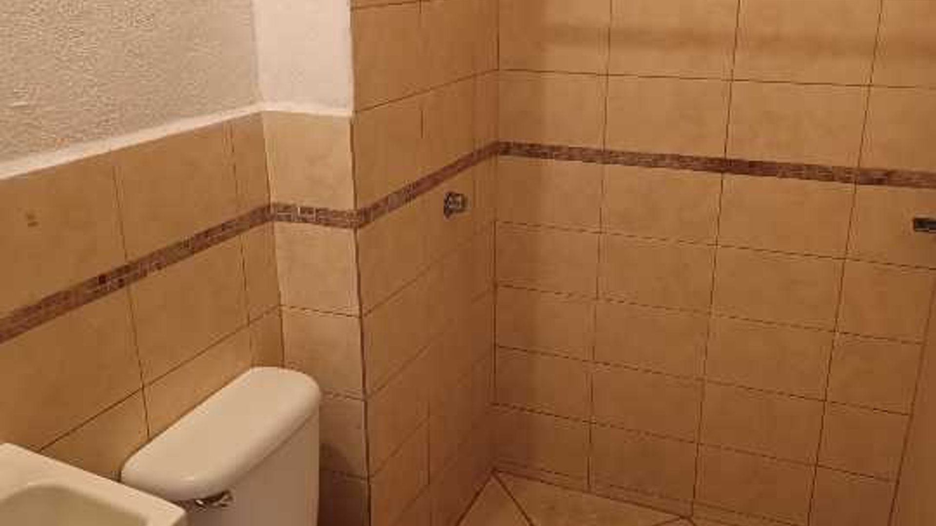 Vendo apartamento Boulevard Sur, San Cristóbal, zona 8 de Mixco - Miniatura 8