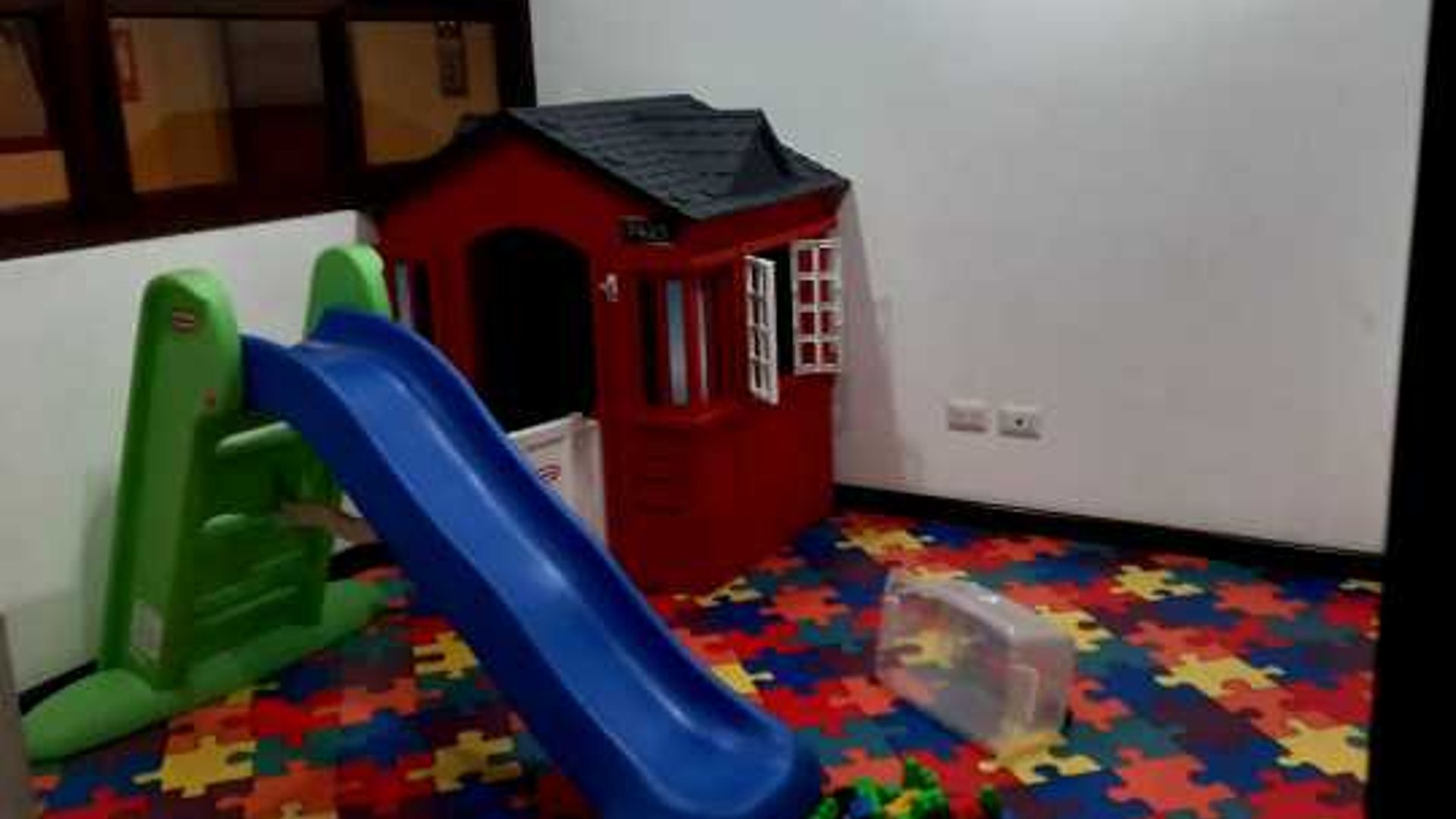 Vendo apartamento en Zona 15 Edificio Albero 15 Vista Hermosa II - Miniatura 11