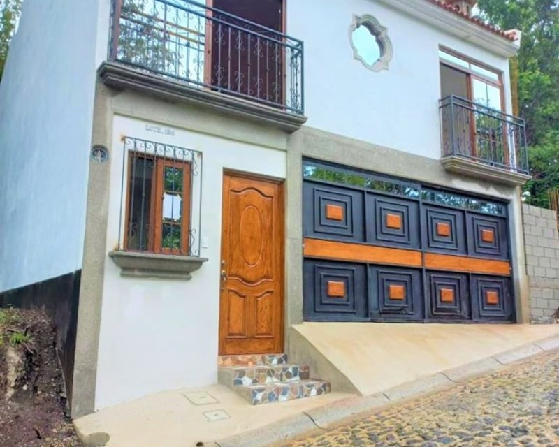 Vendo Casa Nueva en Antigua Guatemala - Antigua Gardens