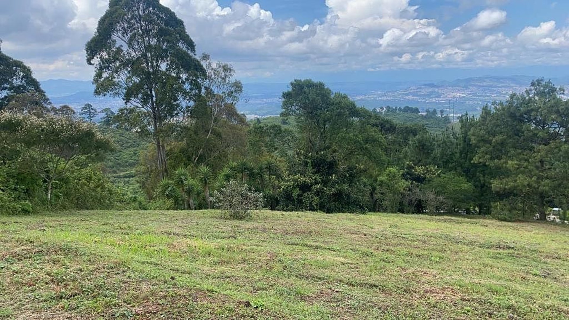 El Pulté Ecuestre/ 2 Terrenos en Venta , zona 16 - Miniatura 5