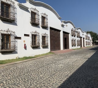 Renta de bodega a pocos minutos del casco de Antigua