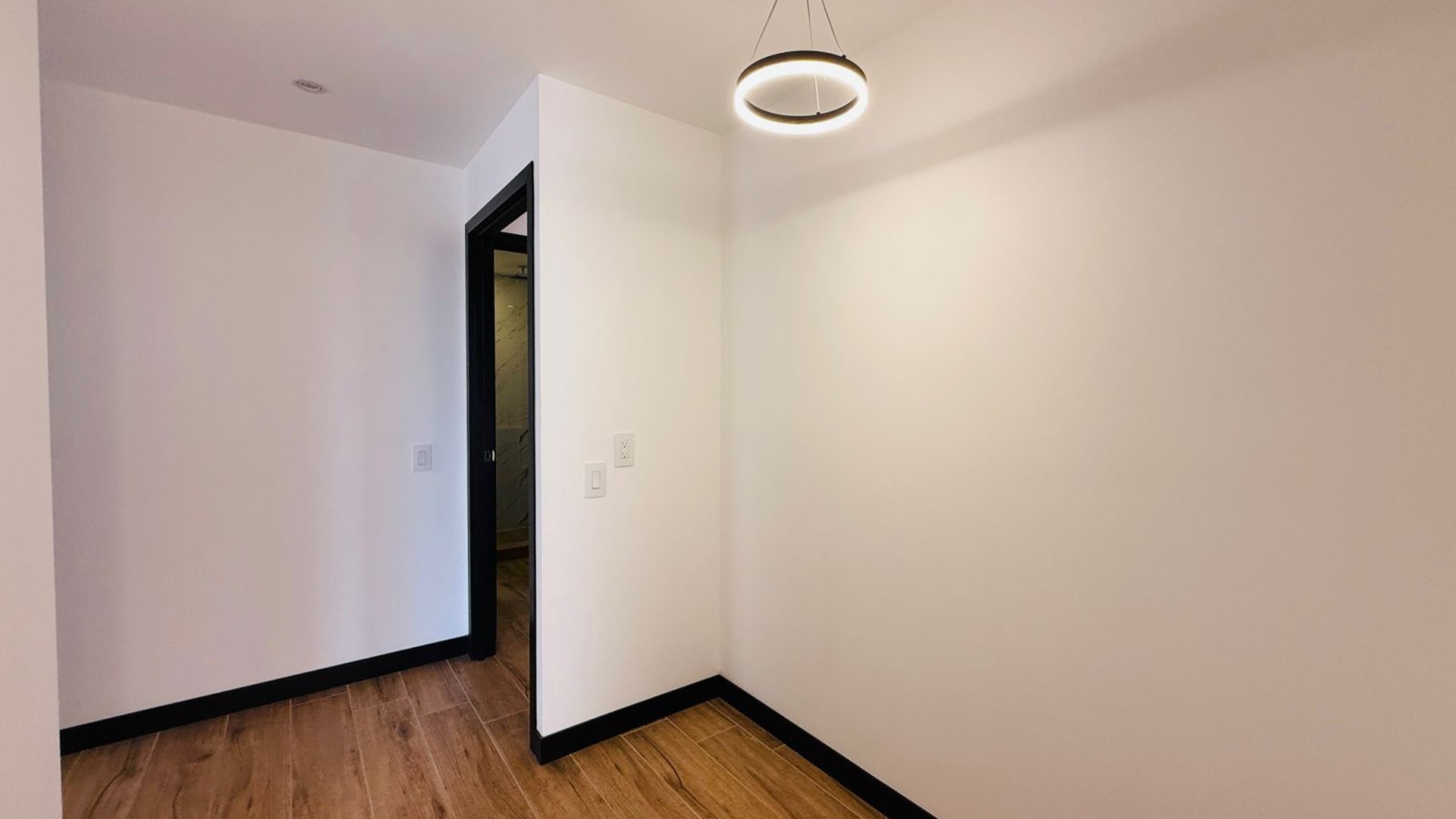 ALQUILER DE HERMOSO APARTAMENTO PARA ESTRENAR - ALENA, ZONA 15 - Miniatura 12