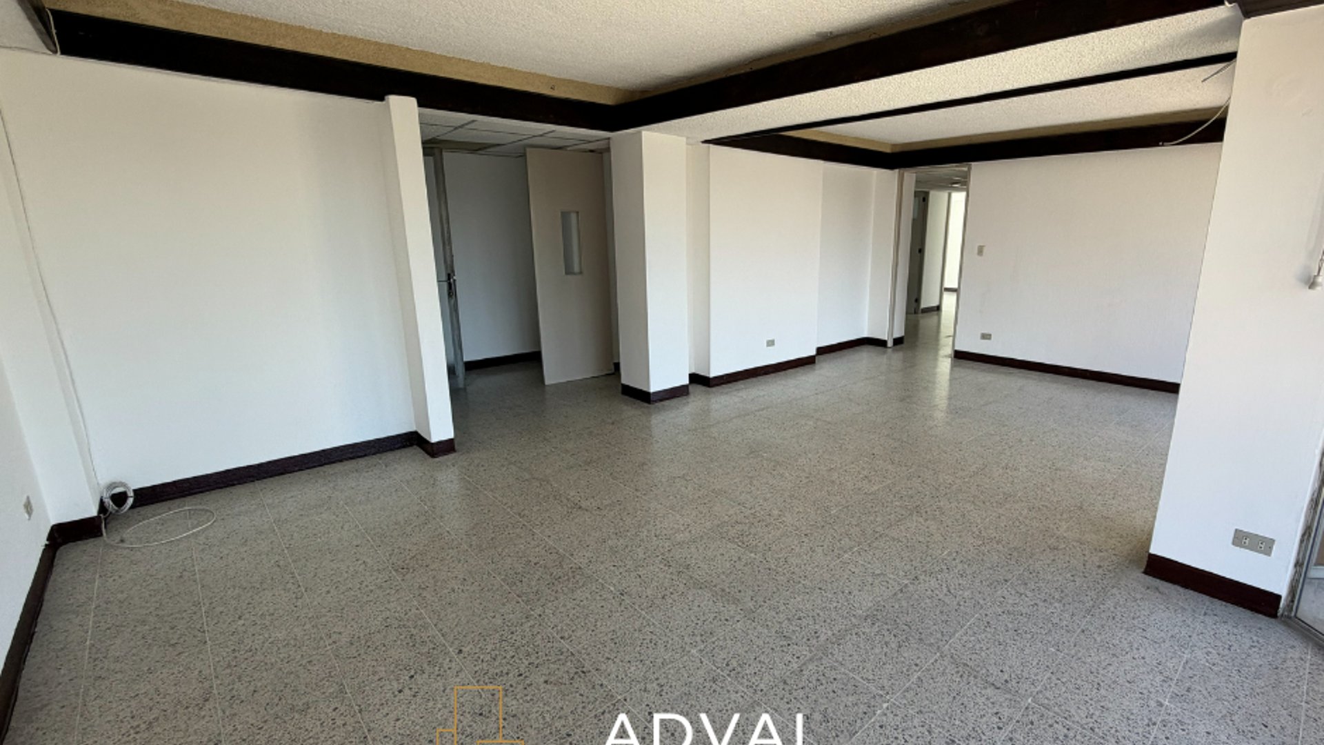 Apartamento en renta Zona 15 VH2 - Miniatura 2