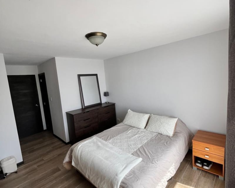 Apartamento amplio 81m2 en venta Sta. Catarina Pinula