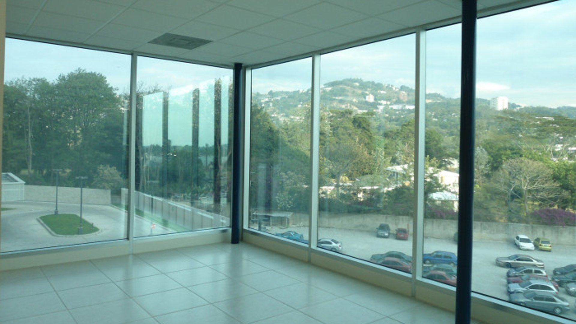 Oficina en Alquiler en Zona Pradera Guatemala - Image 1