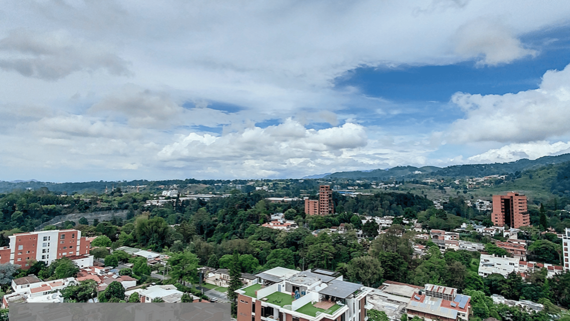 Apartamento en Renta – Edificio Meridian, Zona 15 - Miniatura 9