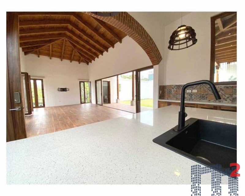 Casa en condominio en Venta, Antigua Guatemala (V10079)