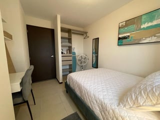 Apartamento amueblado con balcon en Venta en zona 11 Ref-5111 - 5