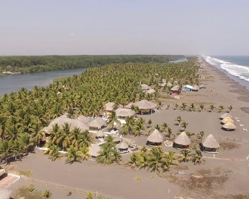 🌴 Propiedad en Venta – Las Lisas