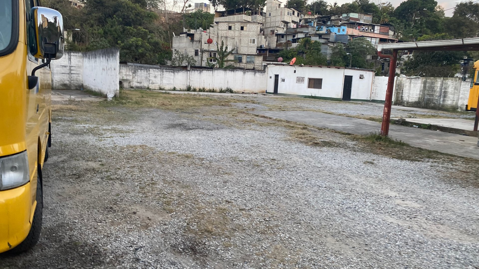 Terreno en Renta Zona 16, Guatemala: Oportunidad Única - Miniatura 3