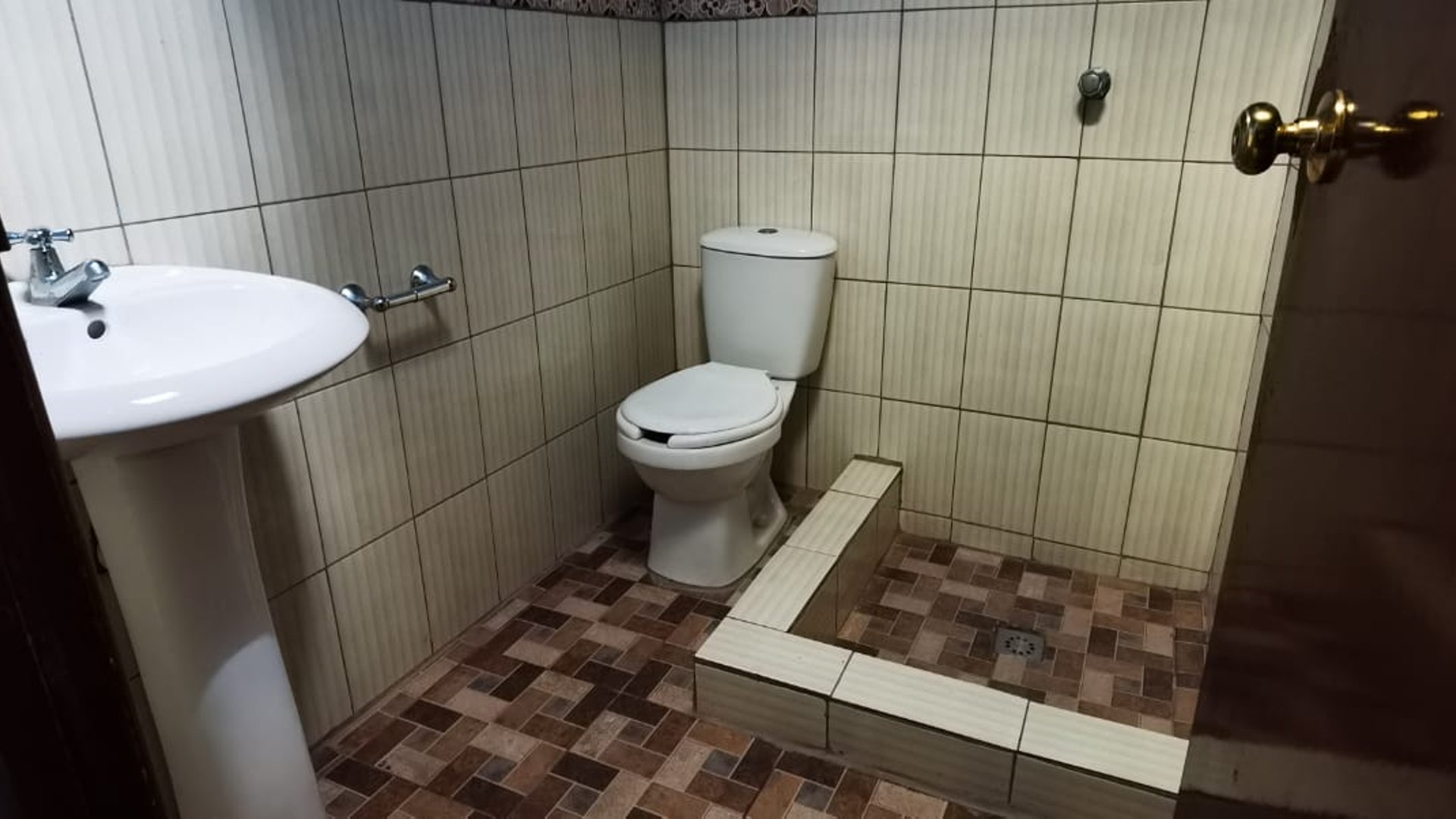 Venta de casa en Santa Rita 1, zona 2 de Mixco - Miniatura 20