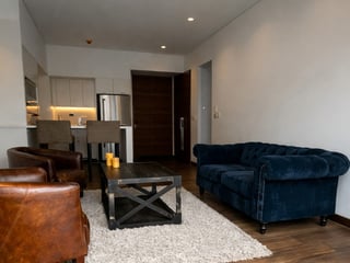 Modern 1-Bedroom Apartment with Parking in Zone 10, Guatemala City | $1325 Rent - Image 4