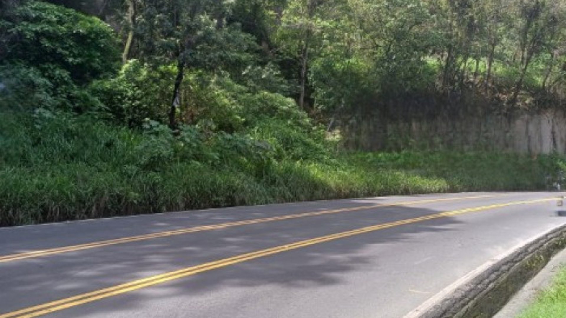 Terreno Comercial sobre Carretera Hacia Boca del Monte - Miniatura 3