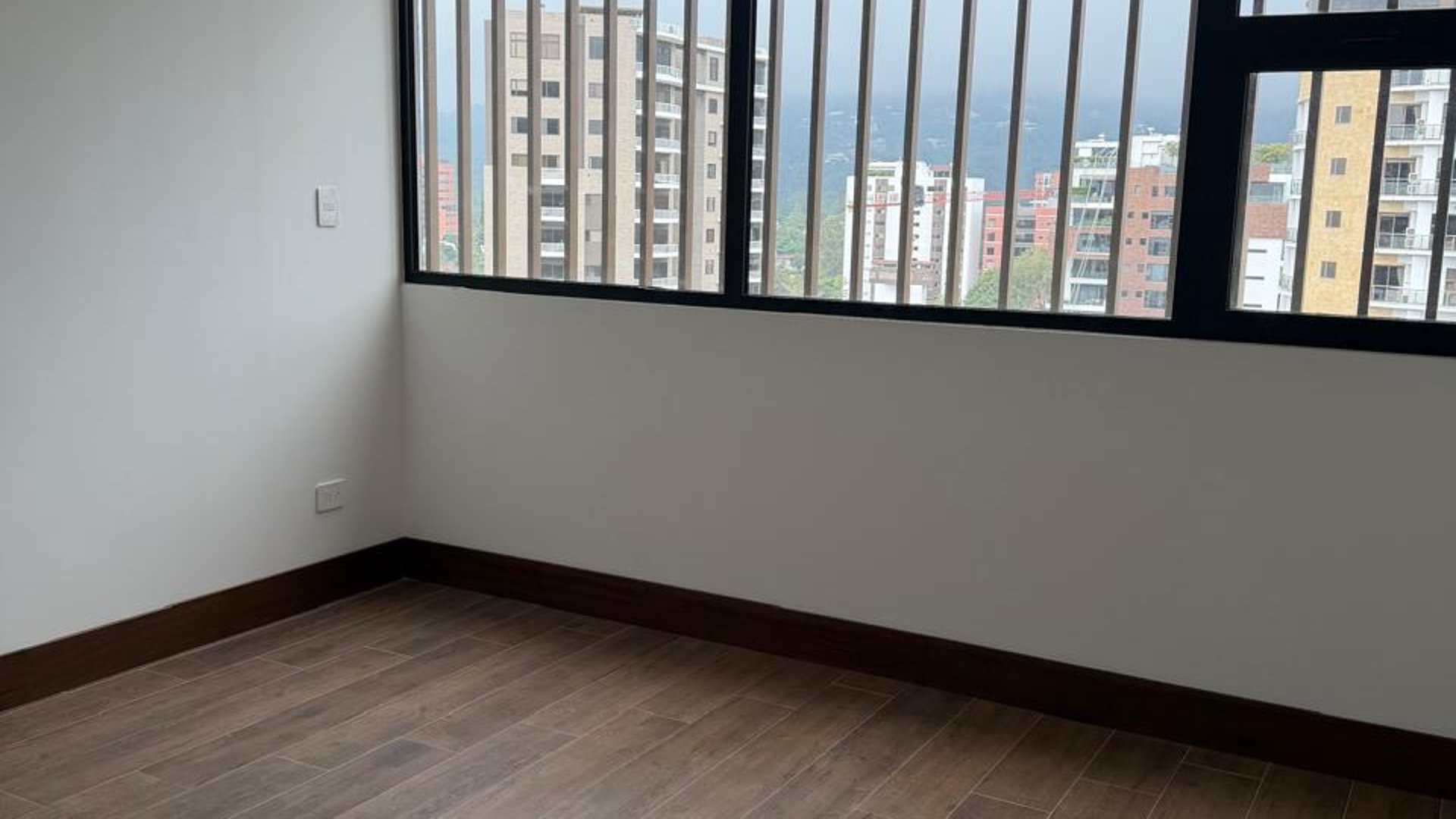 Apartamento en Renta zona 15 / Vista Hermosa I - Miniatura 7