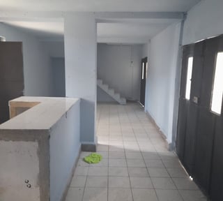 Vendo Terreno con Construcción, en excelente sector de Zona 1