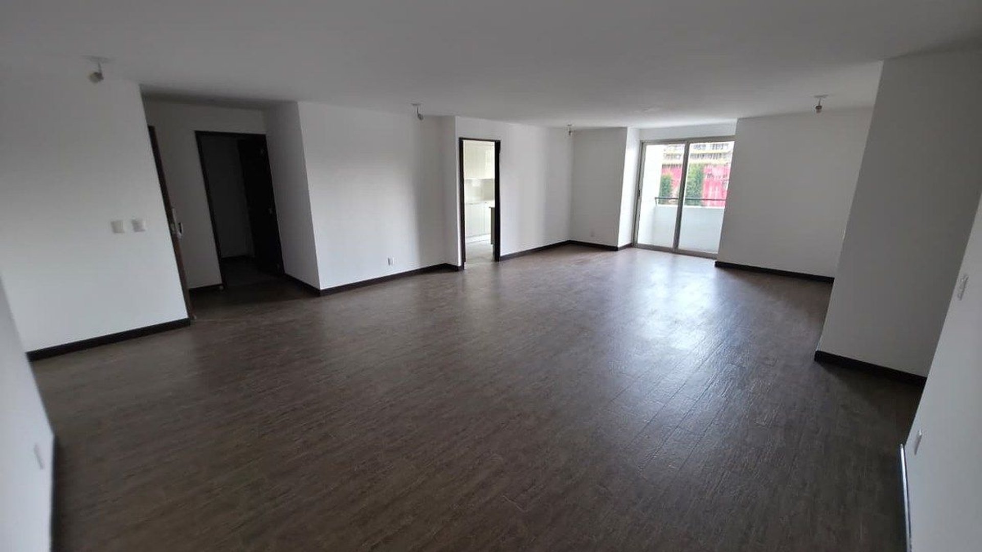 Apartamento en Renta - Attica II Zona 14 - Image 1